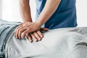 فرق فیزیوتراپی با کایروپراکتیک چیست؟